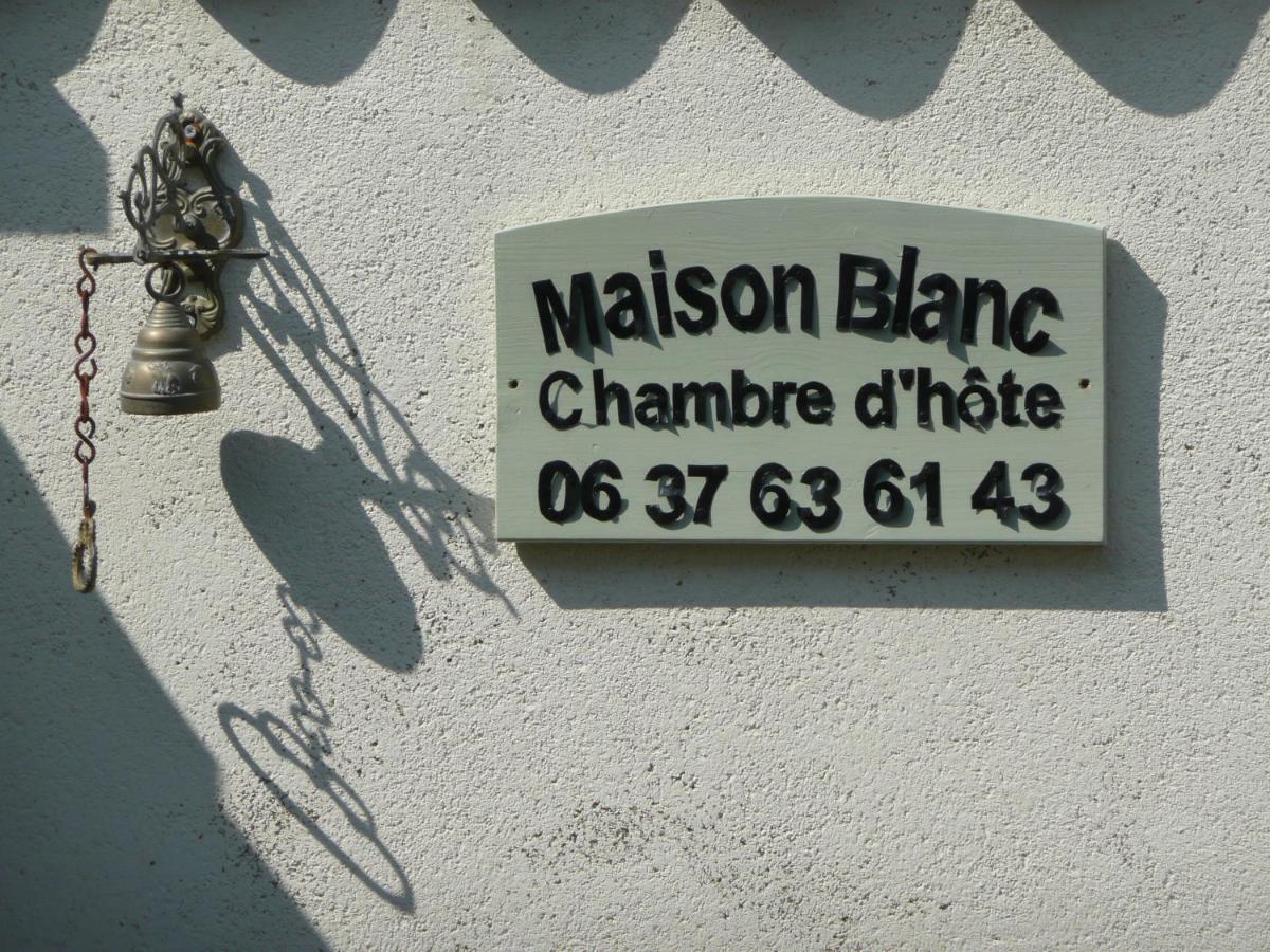 Maison Blanc Bed & Breakfast Gibourne Luaran gambar